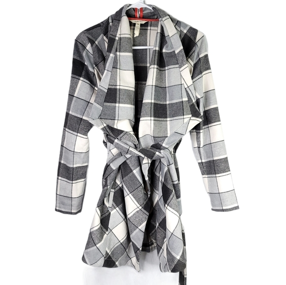 Matilda Jane Check it Twice plaid wrap jacket - Picture 2 of 10